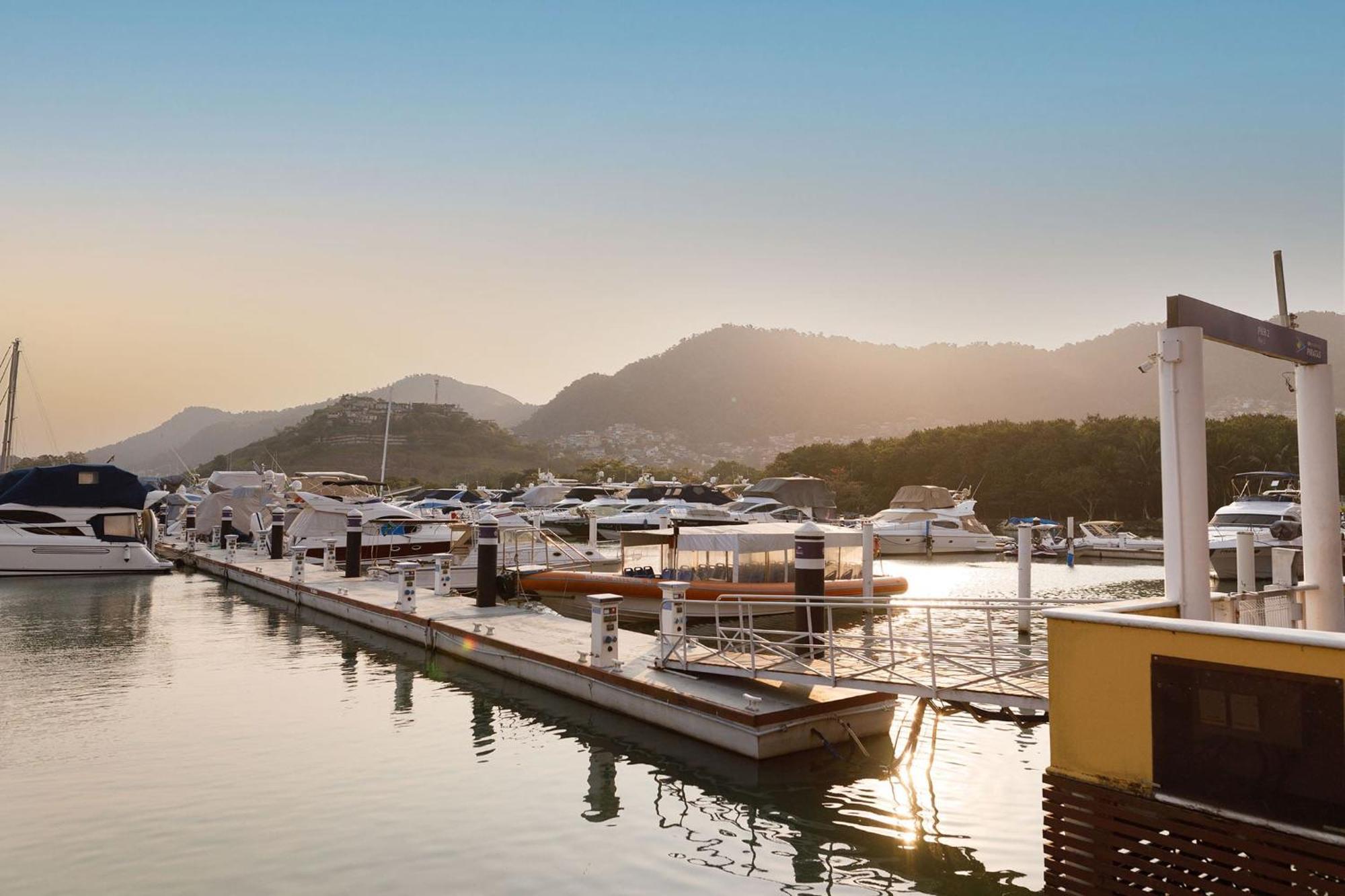 Mares Suites By Angra Beach - Piratas Residence Angra dos Reis Bagian luar foto